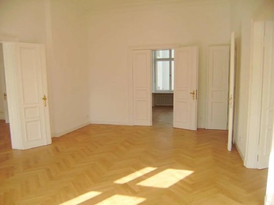 Foto zum Angebot M-4-156-Uhl